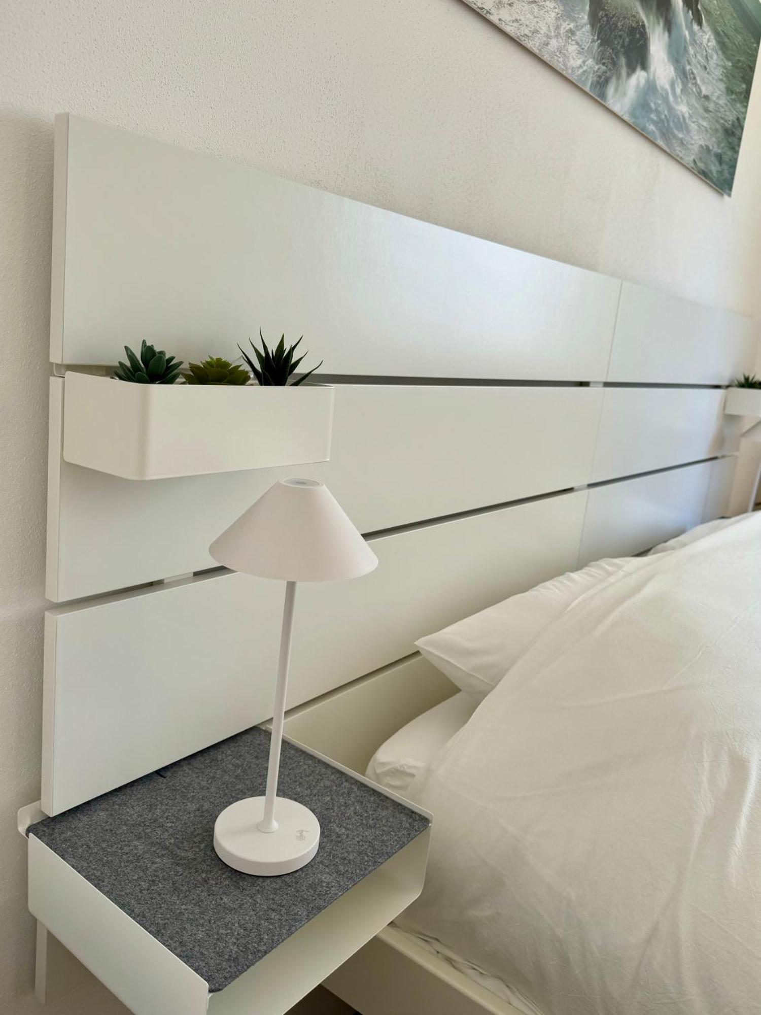 Luminoso Vista Mare Apartment